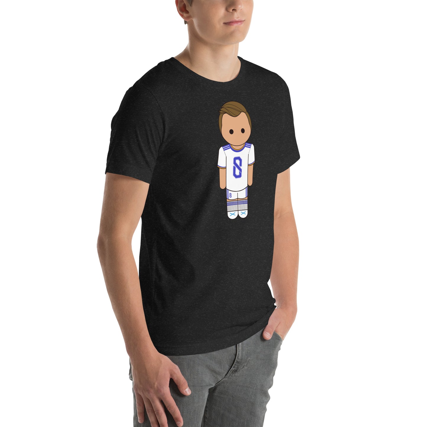 toni-kroos-21-22-unisex-t-shirt