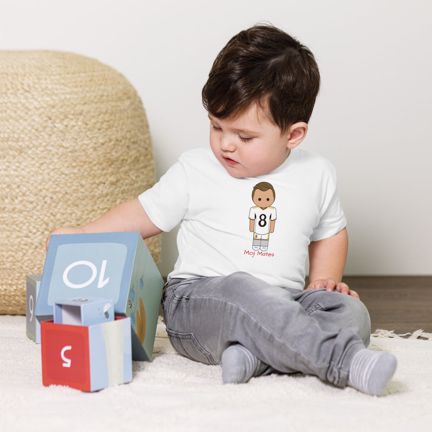 toni-kroos-23-24-toddler-short-sleeve-tee