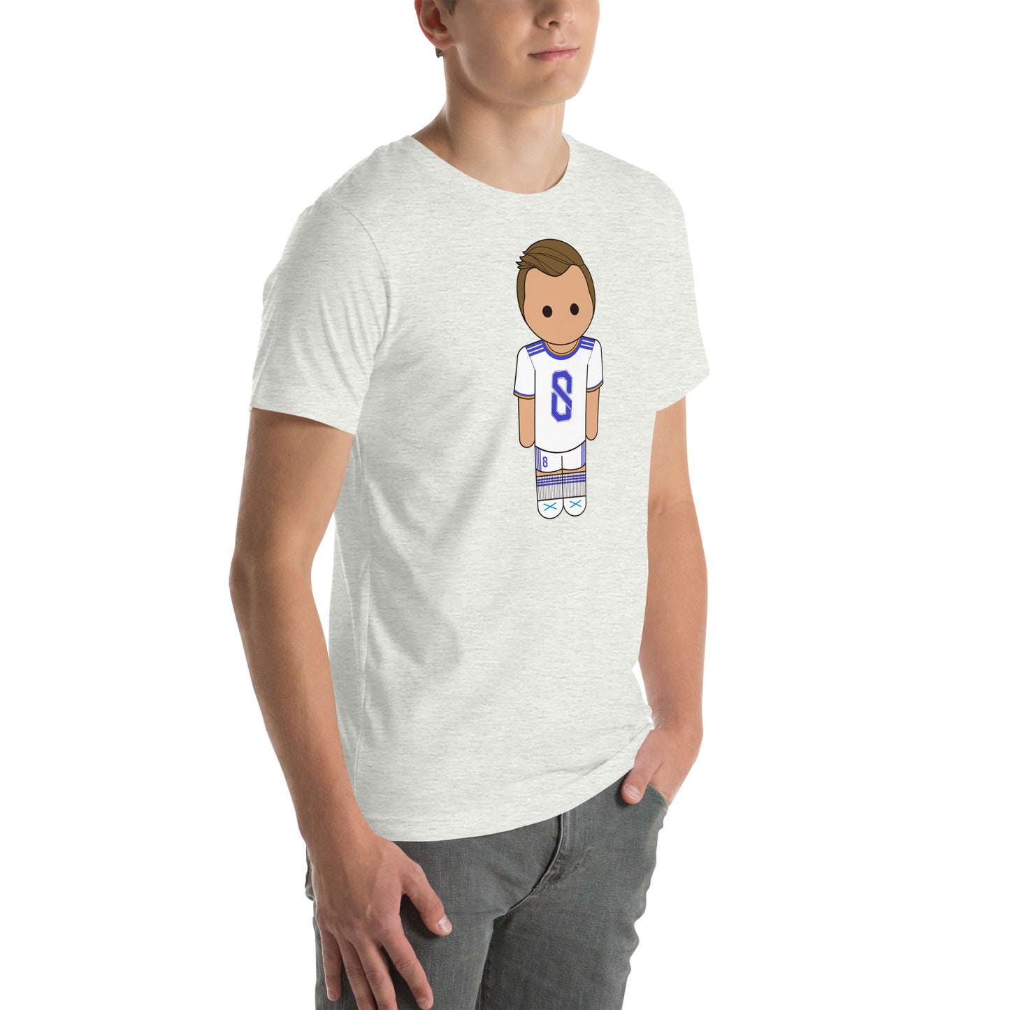 toni-kroos-21-22-unisex-t-shirt