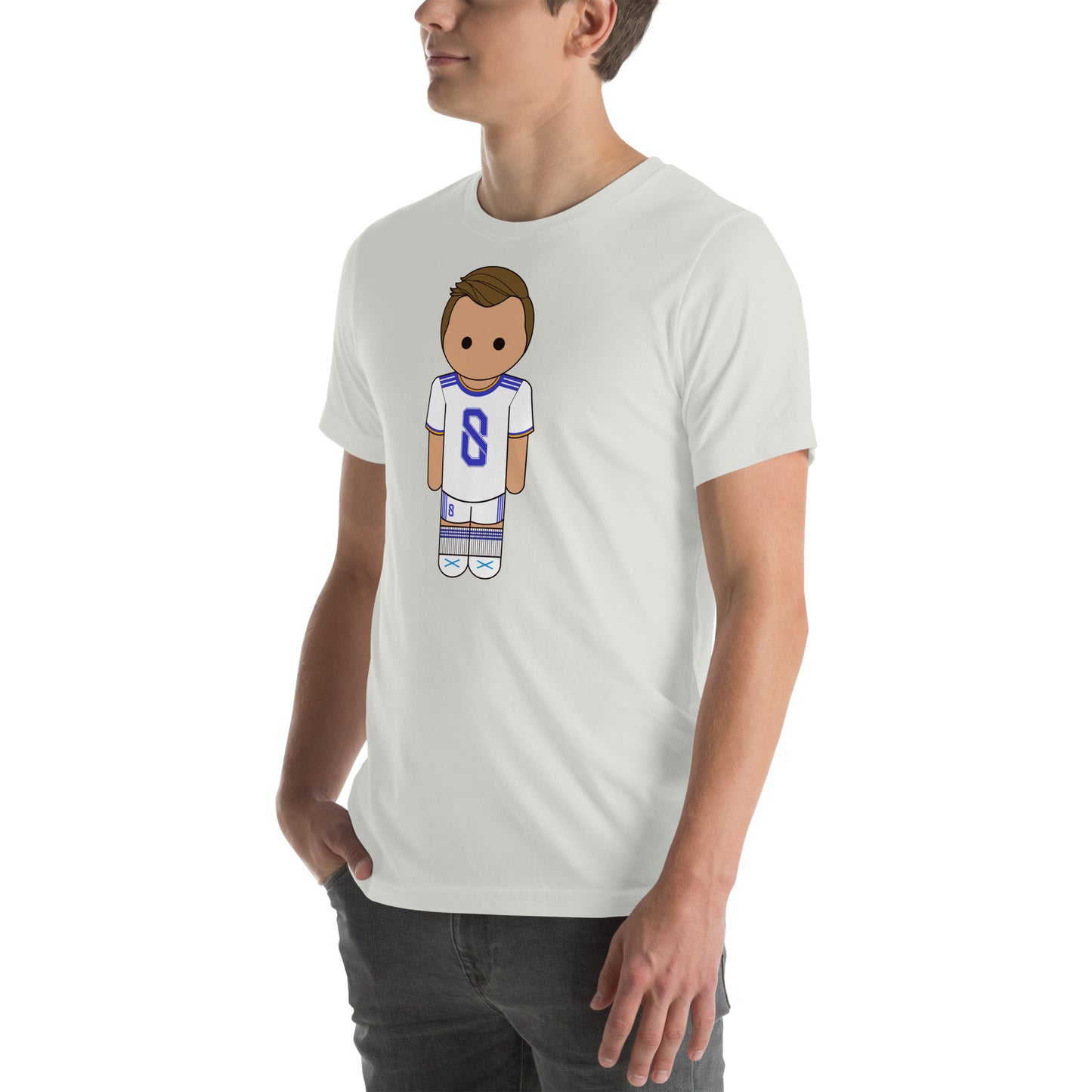 toni-kroos-21-22-unisex-t-shirt