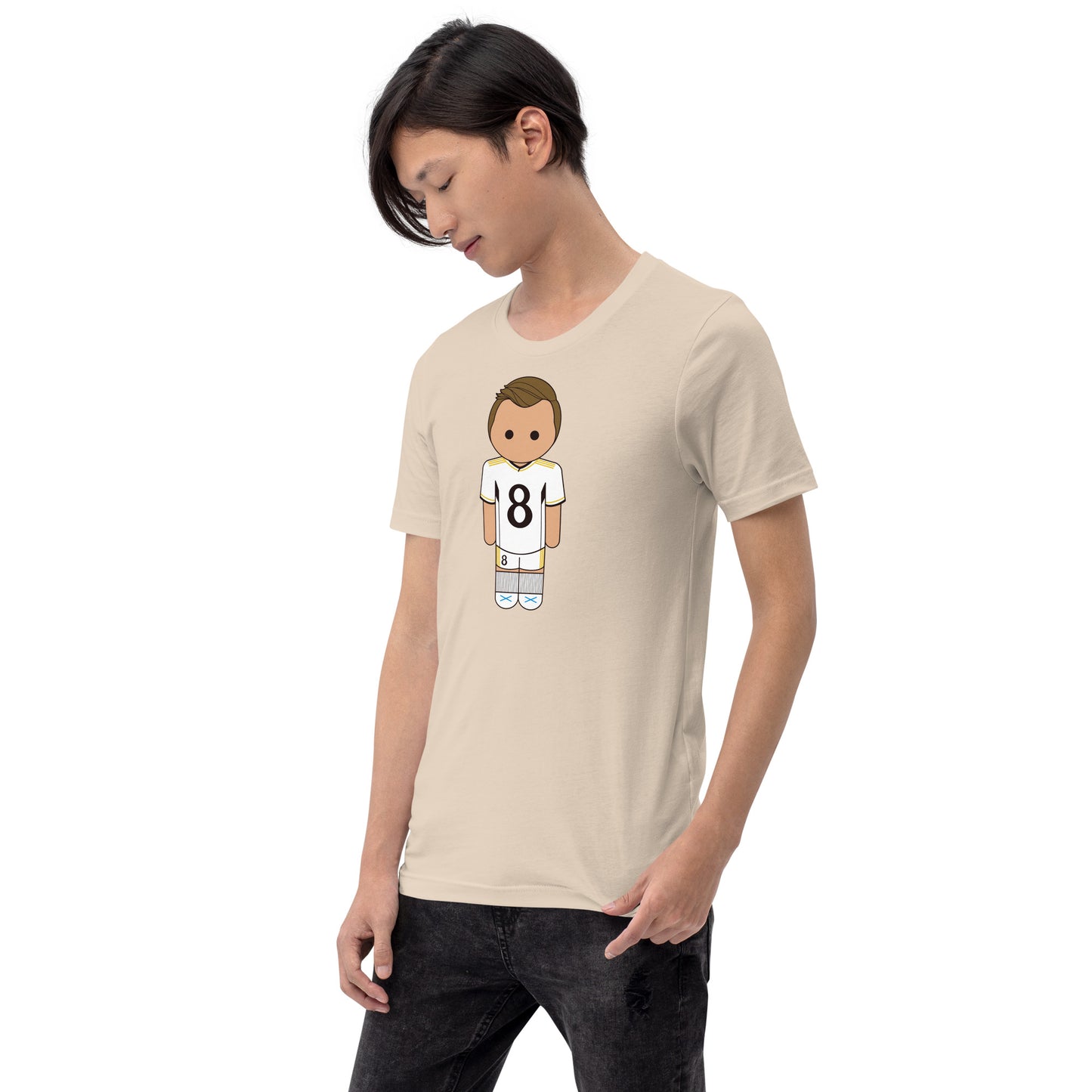 toni-kroos-23-24-unisex-t-shirt
