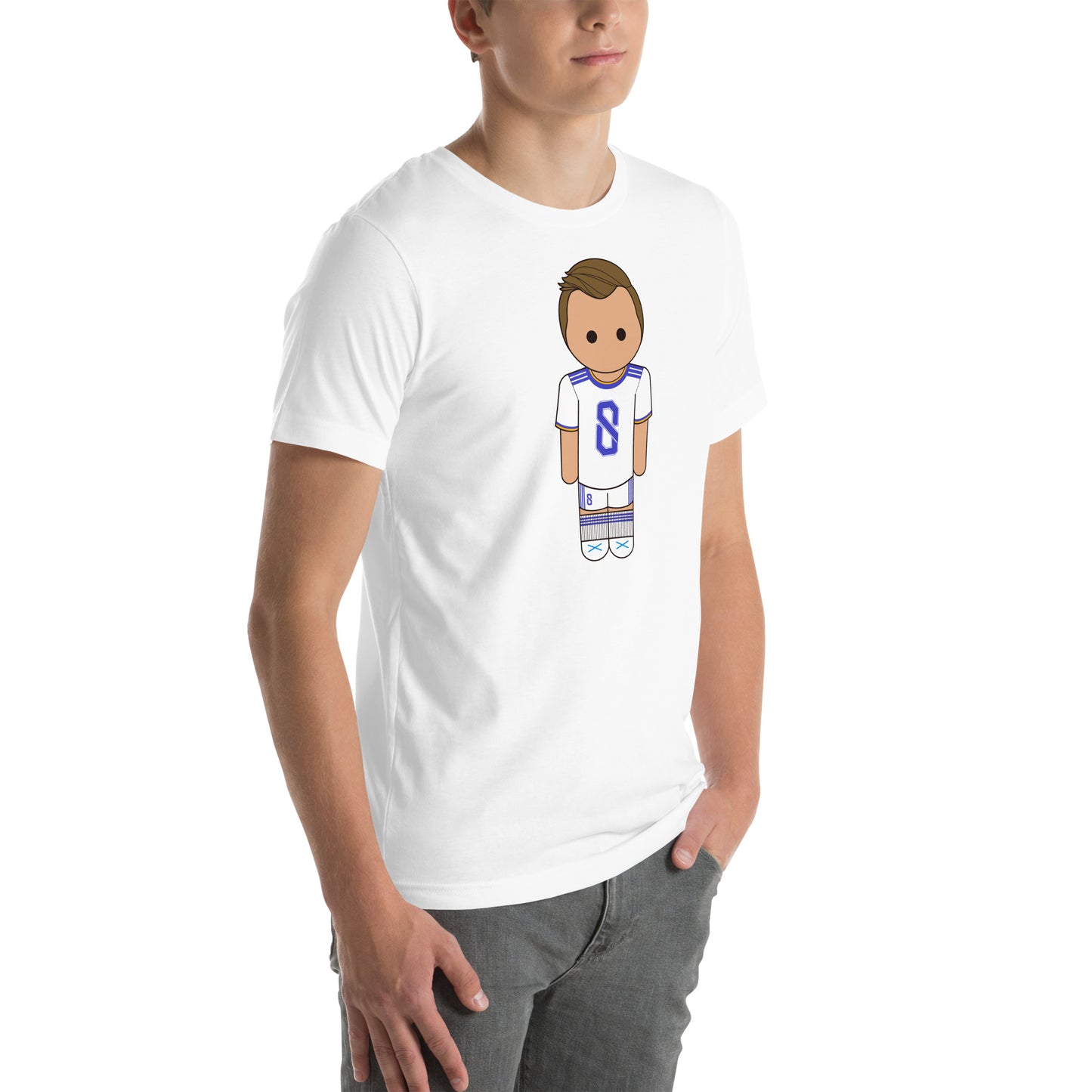 toni-kroos-21-22-unisex-t-shirt