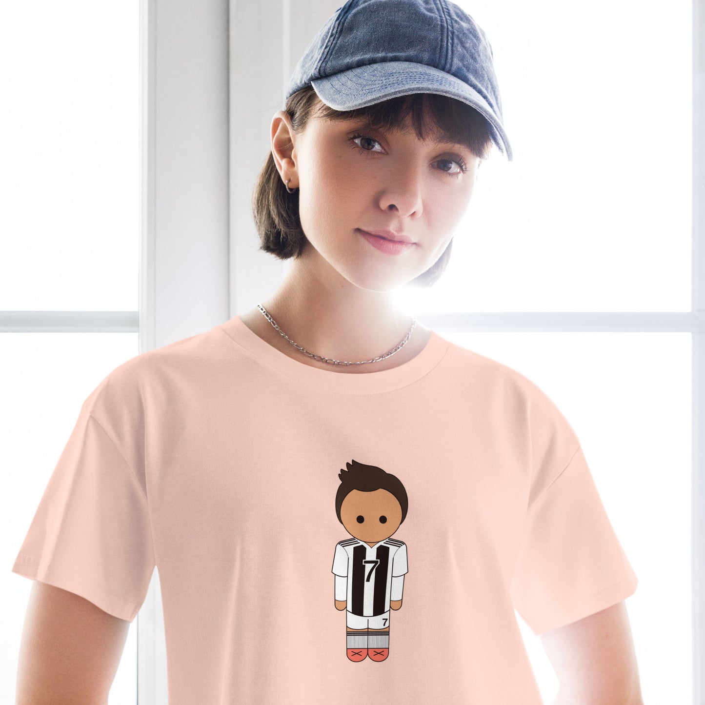 cr-juve-women-s-crop-top
